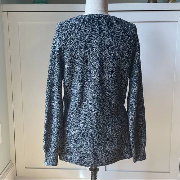 Athleta Shasta V neck Sweater - Picture 4 of 6